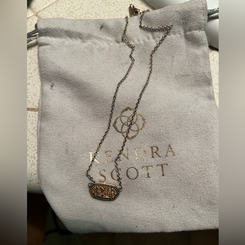 kendra scott necklace
